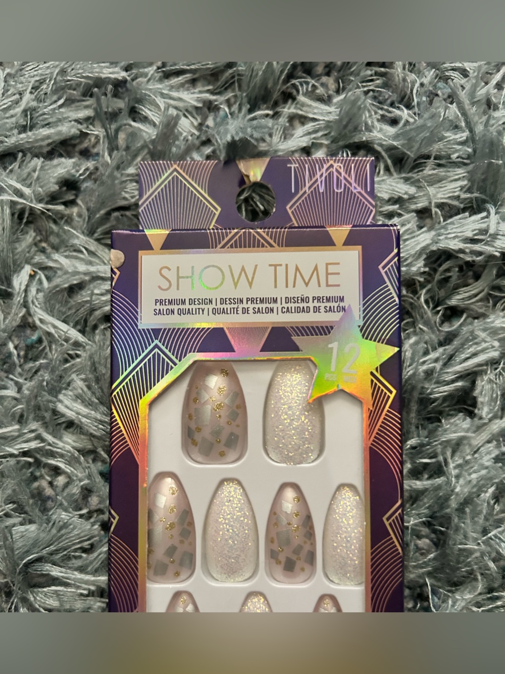 Tivoli Show Time Press-On Nails in Iridescent White & Gold